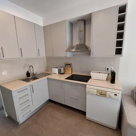 Cosy, Stylish, Лиссабон